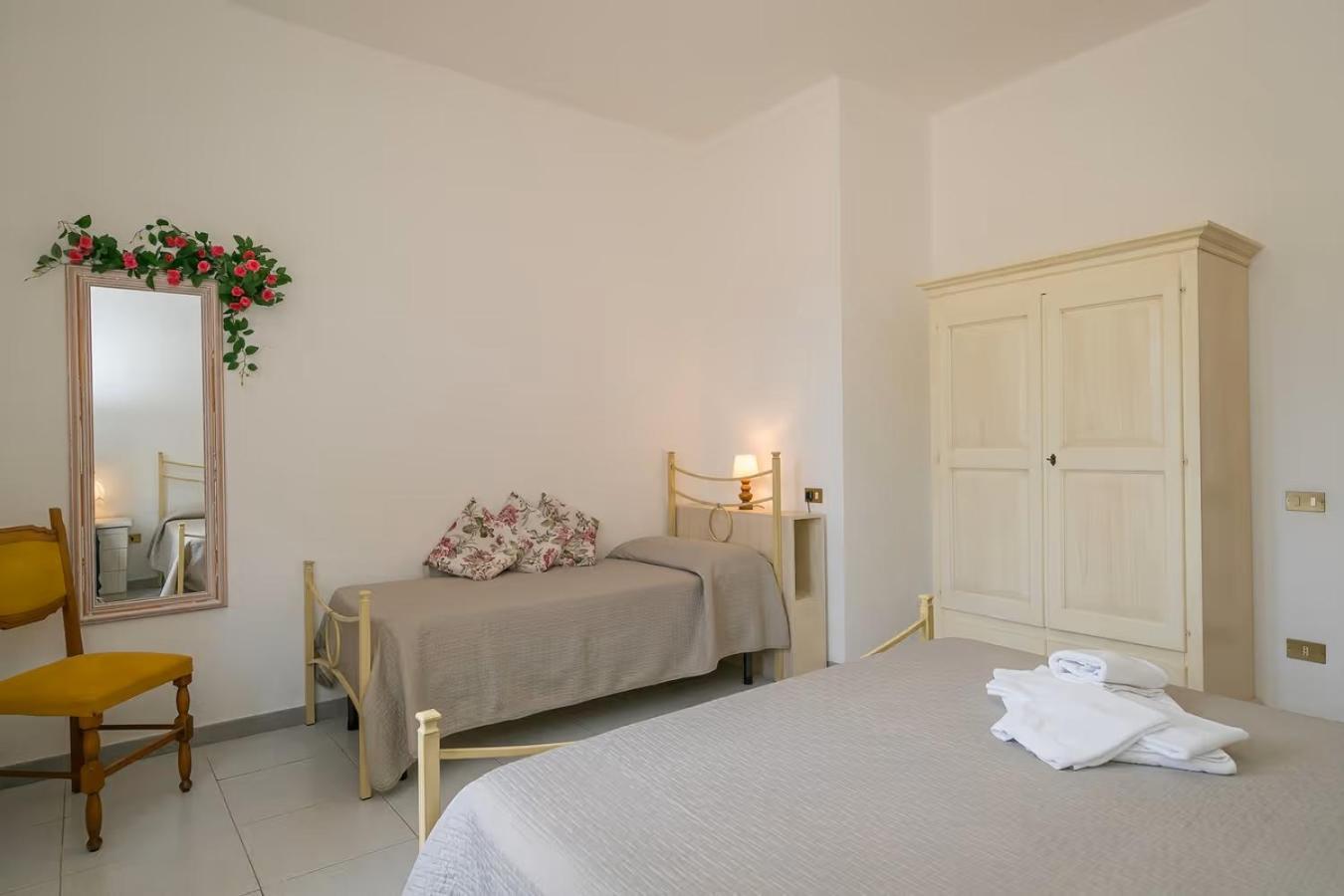 Agriturismo I Debbi Bibbona Ngoại thất bức ảnh