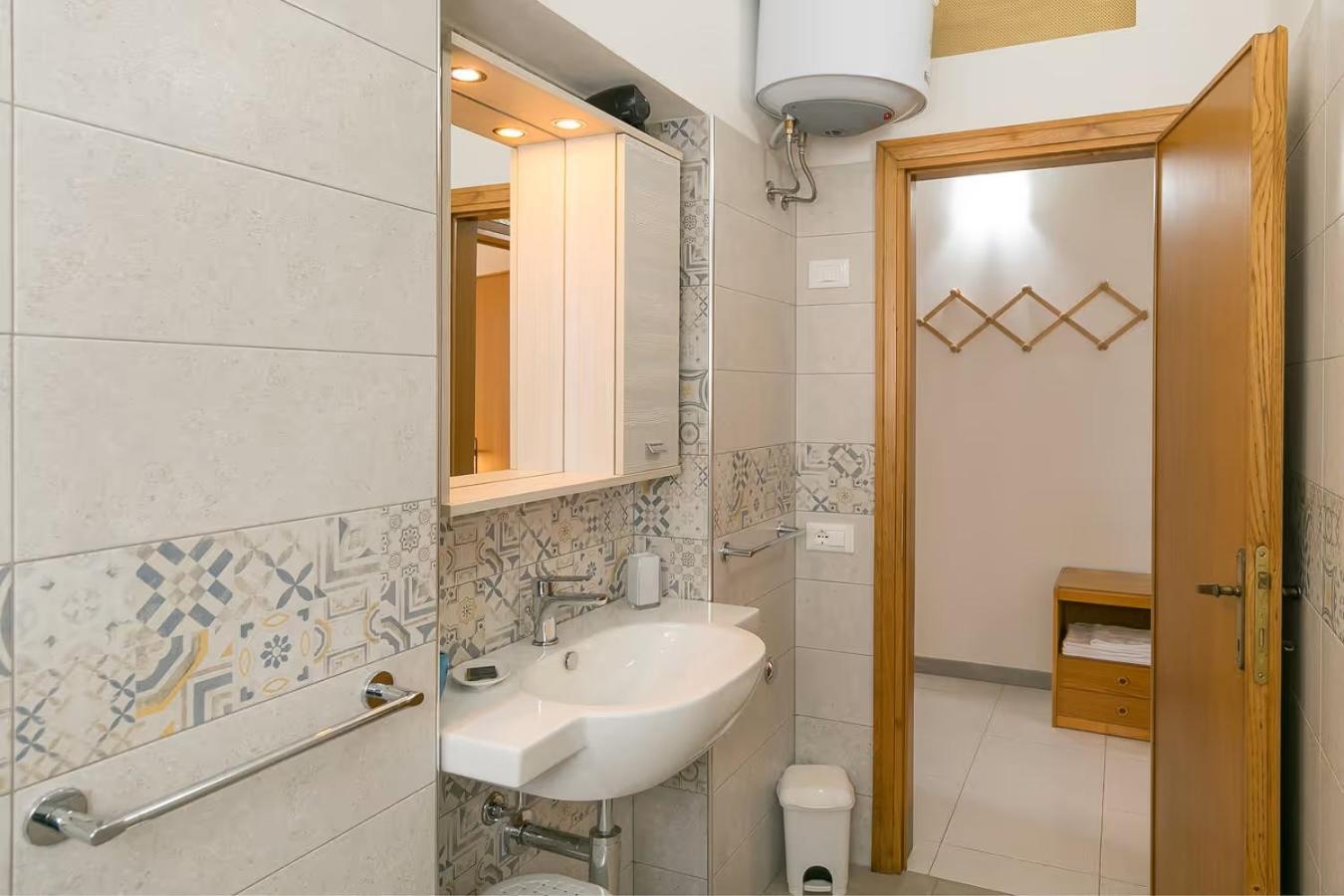 Agriturismo I Debbi Bibbona Ngoại thất bức ảnh